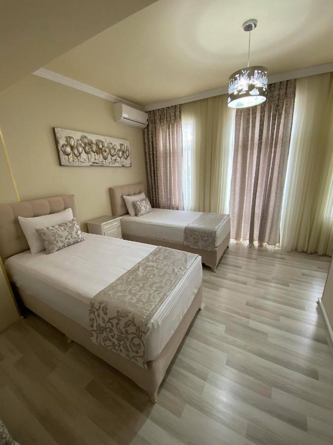 Otantik Shumen Hotel Exterior photo